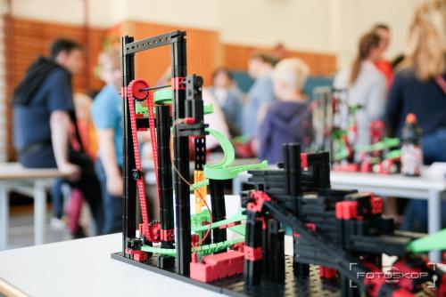 Ausschnitt der Ballweitergabemaschine